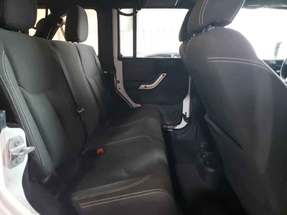 2017 Jeep JK Wrangler - Image 6 of 12