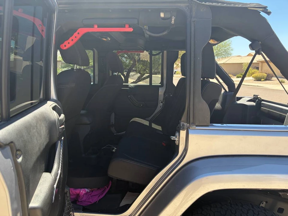 2017 Jeep JK Wrangler - Image 8 of 9