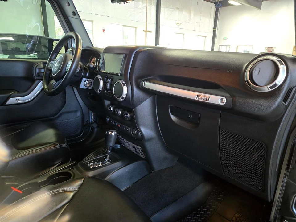 2017 Jeep JK Wrangler - Image 12 of 19