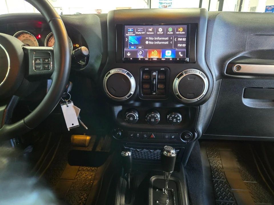 2017 Jeep JK Wrangler - Image 15 of 19
