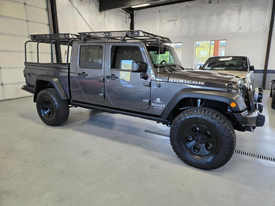 2017 Jeep JK Wrangler - Image 3 of 19