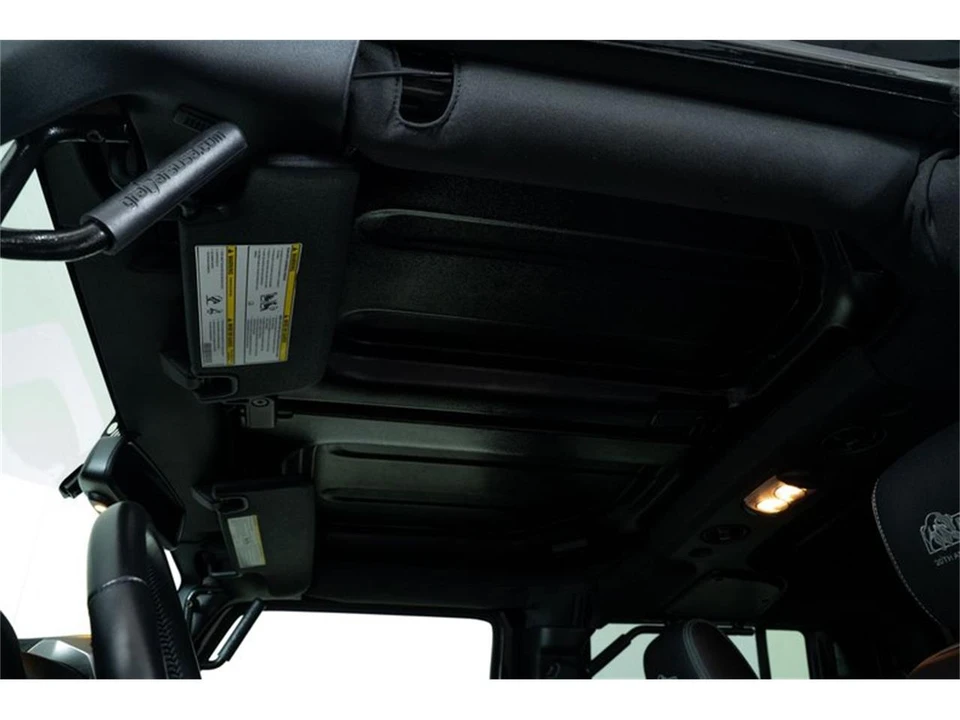 2017 Jeep JK Wrangler - Image 24 of 31