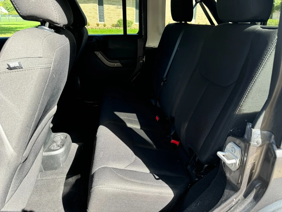 2017 Jeep JK Wrangler - Image 10 of 19