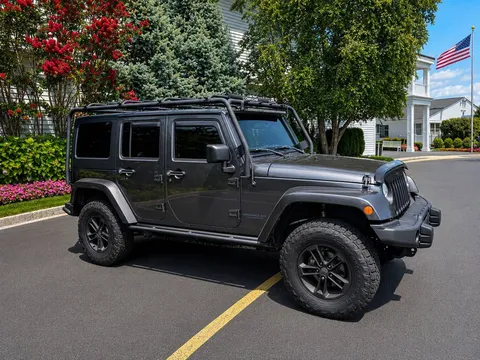 2017 Jeep Wrangler Unlimited Sahara