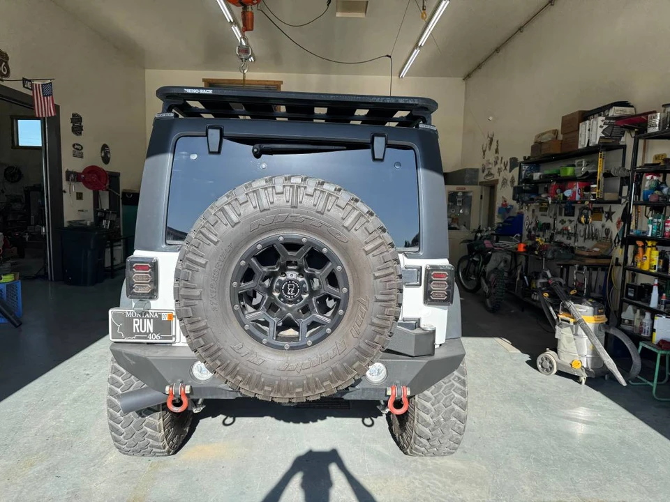 2017 Jeep JK Wrangler - Image 2 of 12