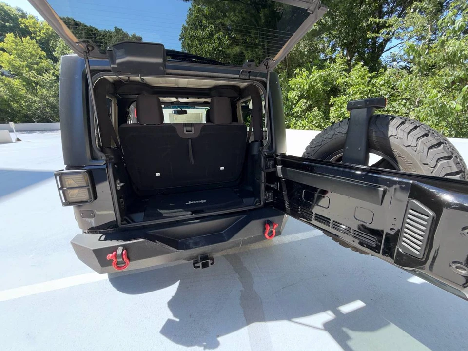 2017 Jeep JK Wrangler - Image 23 of 24