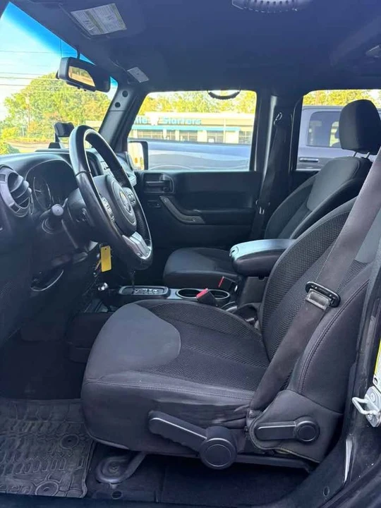 2017 Jeep JK Wrangler - Image 8 of 18