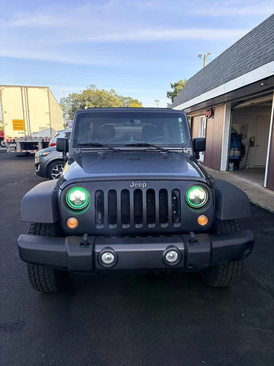 2017 Jeep JK Wrangler - Image 4 of 18