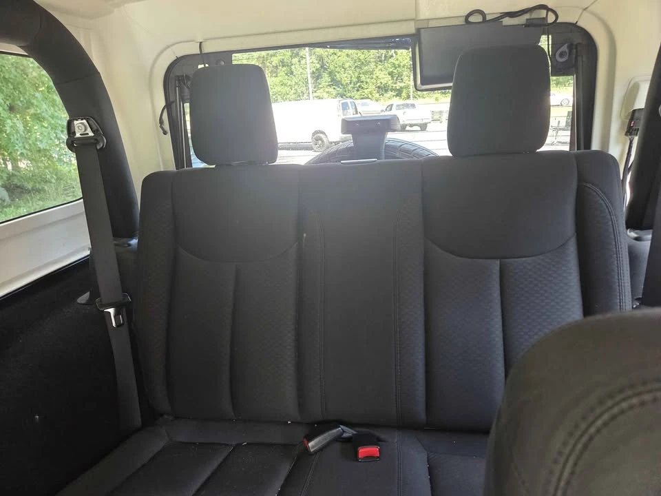 2017 Jeep JK Wrangler - Image 10 of 14