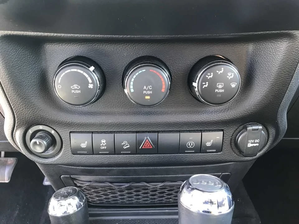 2017 Jeep JK Wrangler - Image 14 of 19