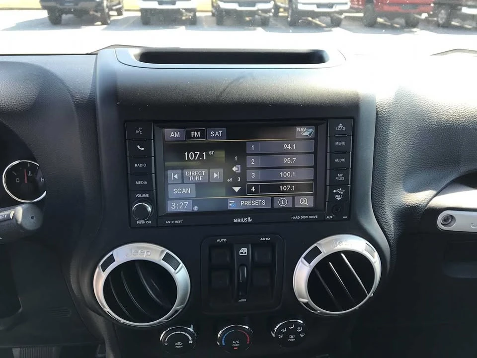 2017 Jeep JK Wrangler - Image 13 of 19