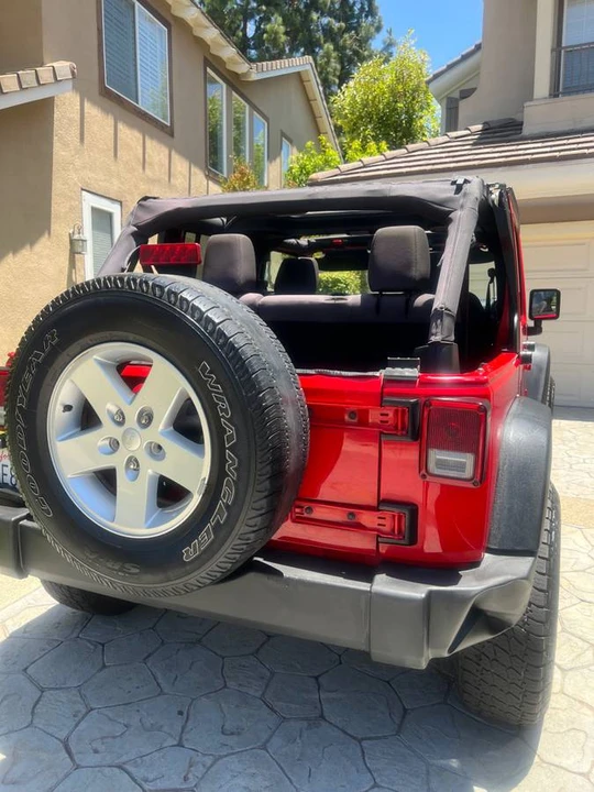 2017 Jeep JK Wrangler - Image 4 of 11
