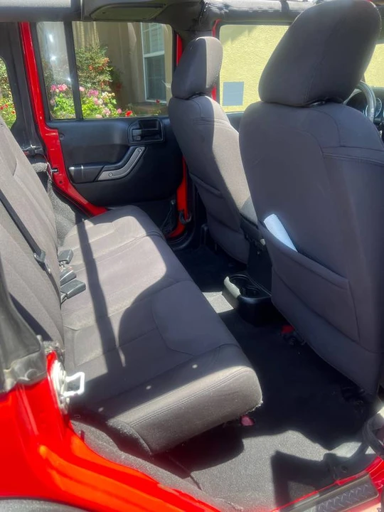 2017 Jeep JK Wrangler - Image 10 of 11