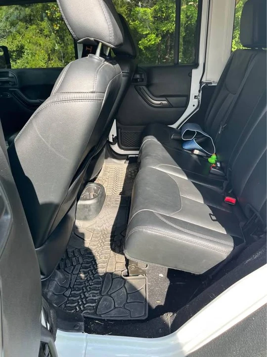 2017 Jeep JK Wrangler - Image 8 of 9