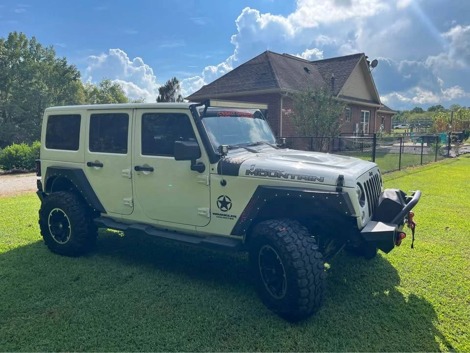 2017 Jeep JK Wrangler - Image 3 of 9