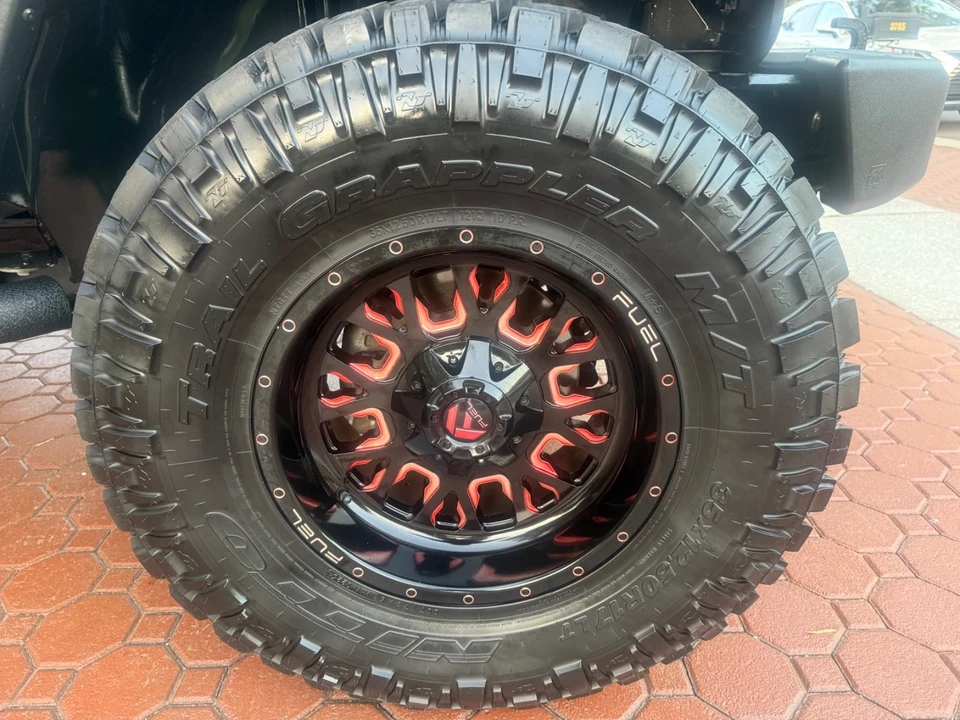 2017 Jeep JK Wrangler - Image 12 of 31
