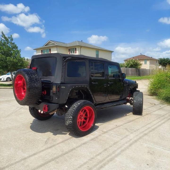 2017 Jeep JK Wrangler - Image 6 of 12