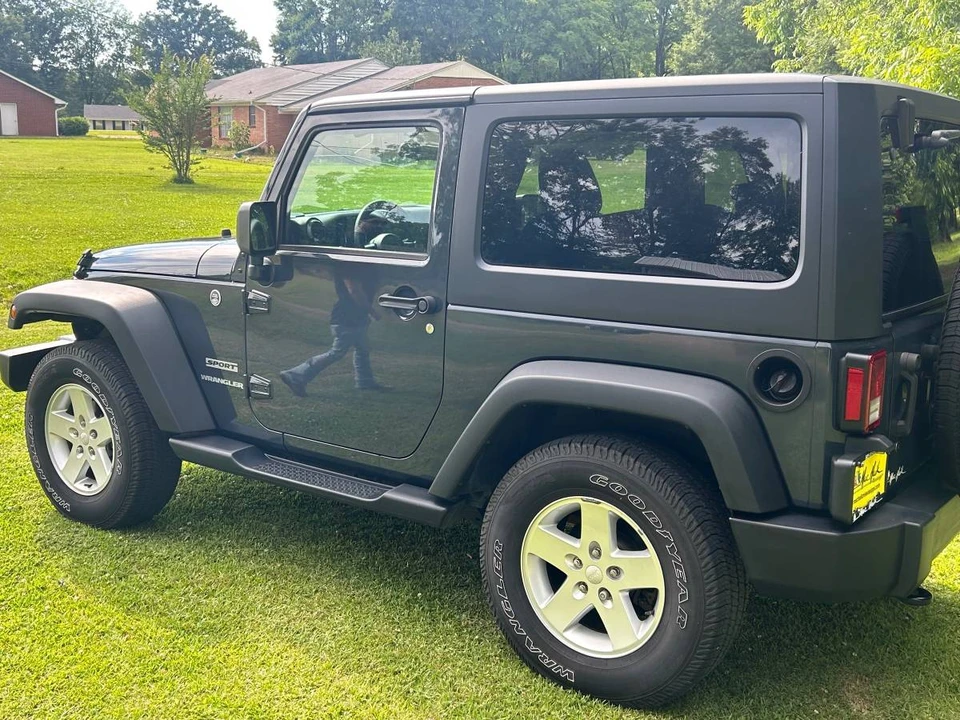 2017 Jeep JK Wrangler - Image 3 of 18