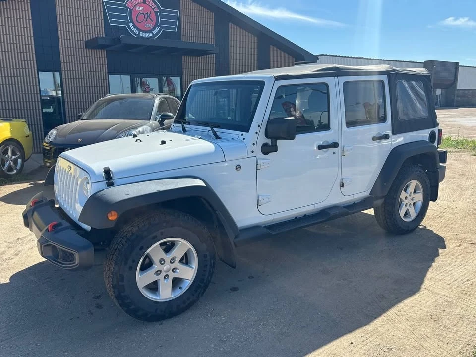 2017 Jeep JK Wrangler - Image 2 of 10