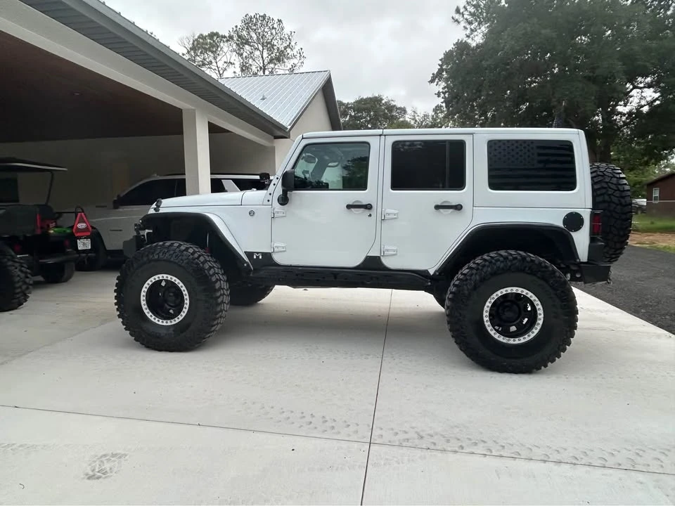 2017 Jeep JK Wrangler - Image 3 of 11