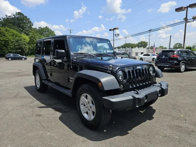 2017 Jeep JK Wrangler - Image 5 of 13