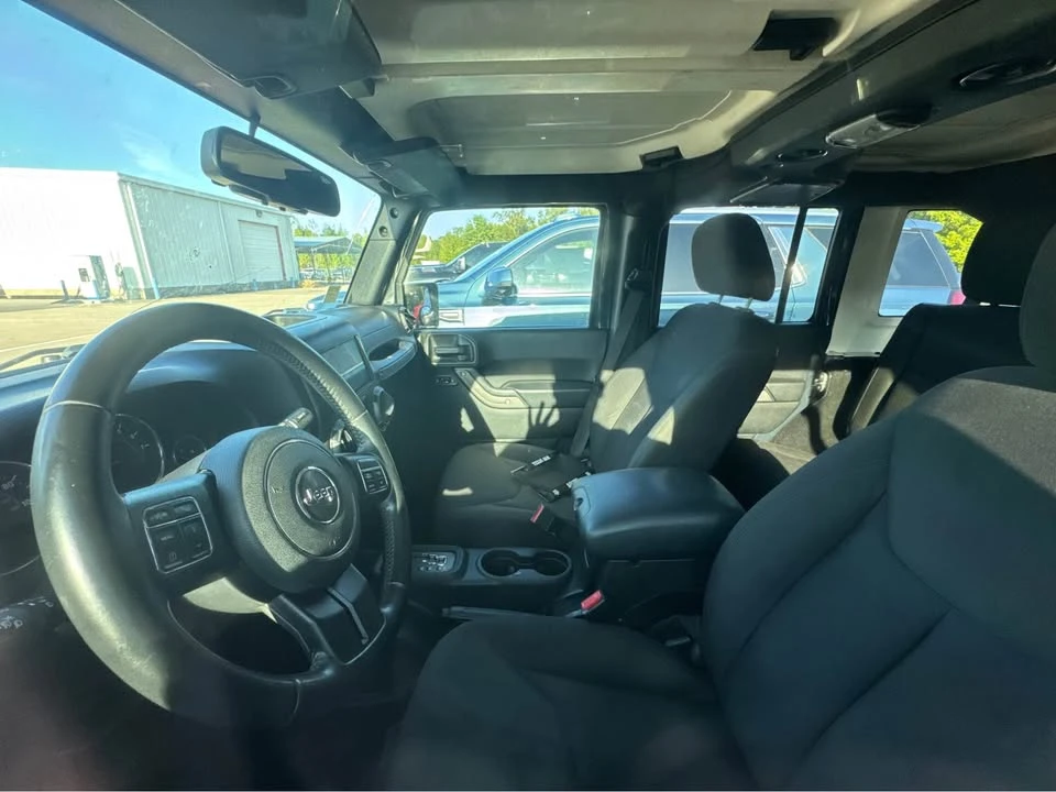 2017 Jeep JK Wrangler - Image 2 of 4