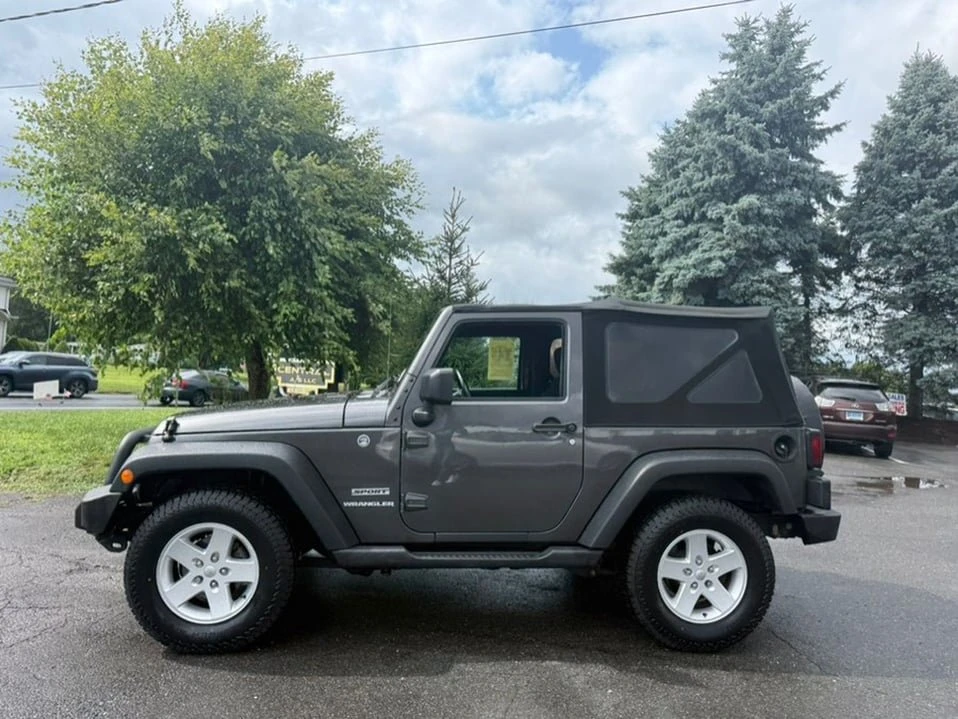 2017 Jeep JK Wrangler - Image 2 of 20