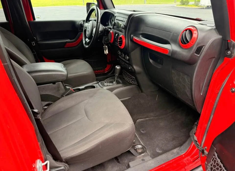 2017 Jeep JK Wrangler - Image 15 of 19