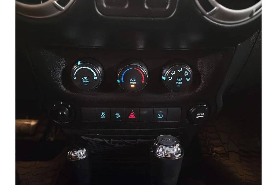 2017 Jeep JK Wrangler - Image 14 of 19