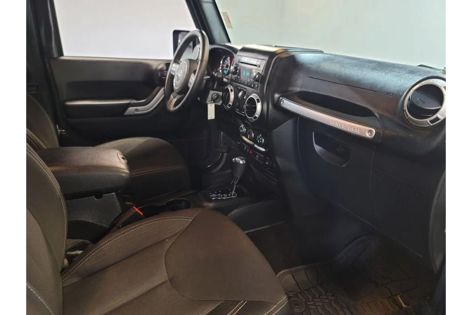 2017 Jeep JK Wrangler - Image 17 of 19