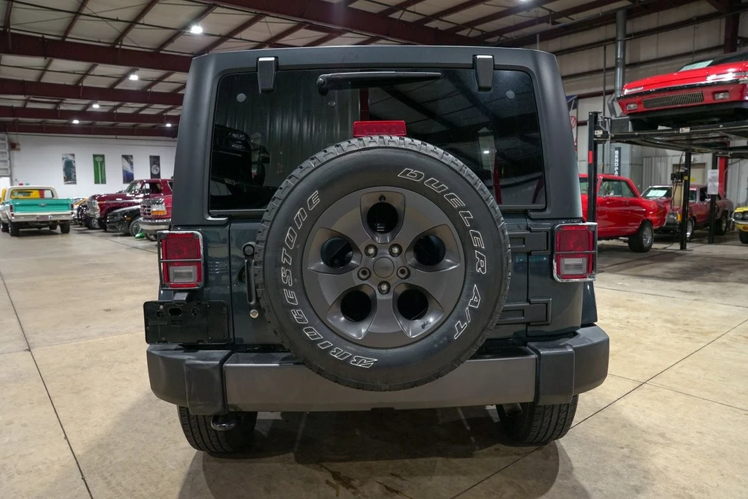 2017 Jeep JK Wrangler - Image 25 of 31