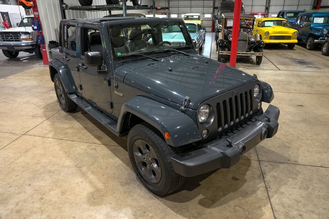 2017 Jeep JK Wrangler - Image 14 of 31