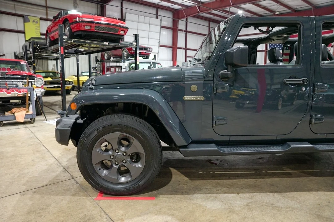 2017 Jeep JK Wrangler - Image 3 of 31