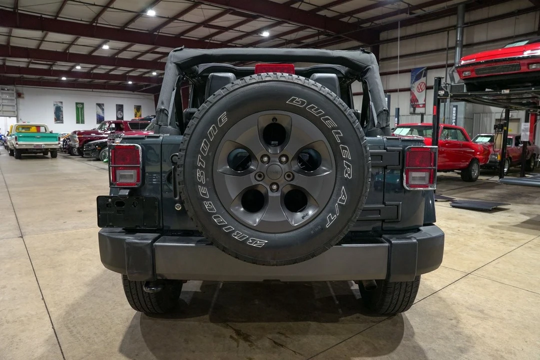 2017 Jeep JK Wrangler - Image 7 of 31