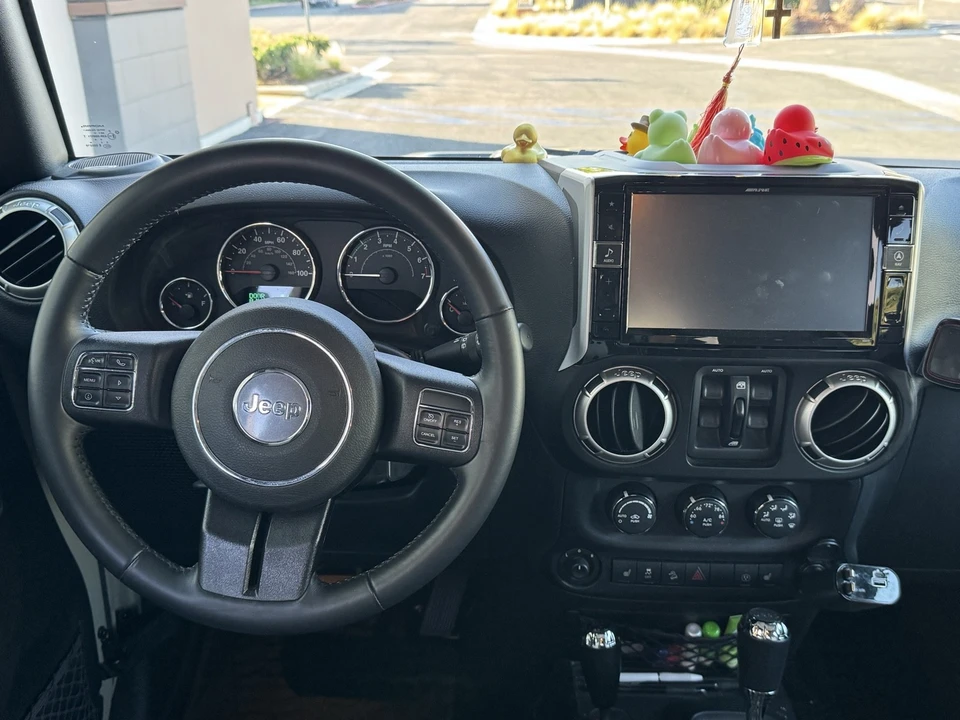 2017 Jeep JK Wrangler - Image 8 of 21