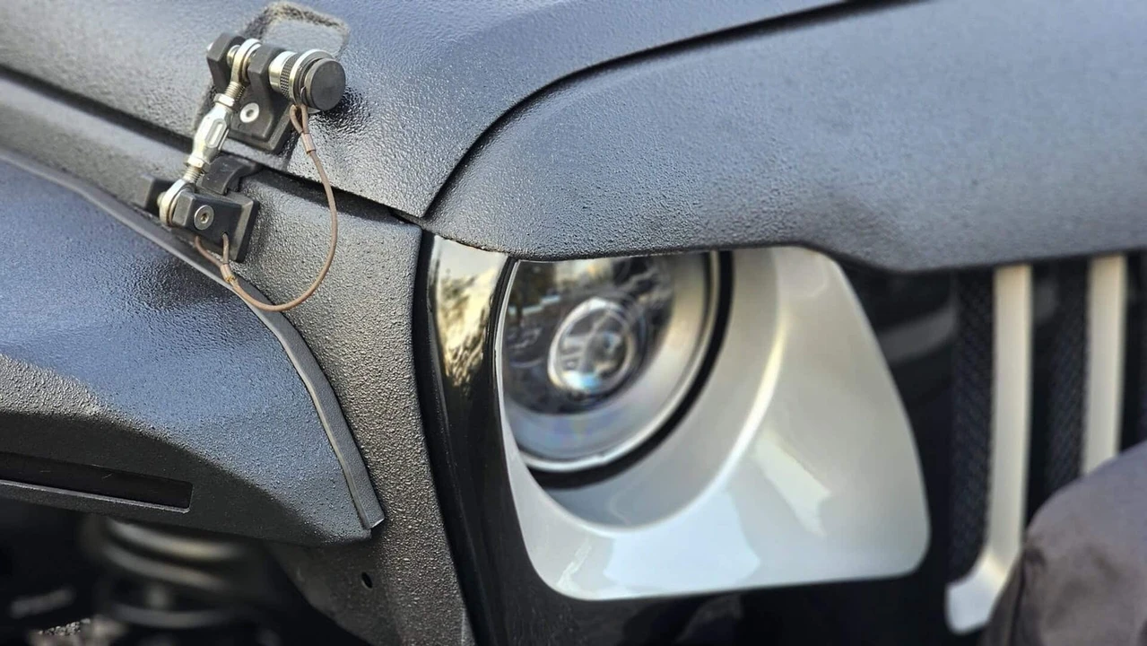2017 Jeep JK Wrangler - Image 12 of 21
