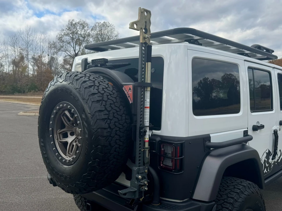 2017 Jeep JK Wrangler - Image 9 of 12