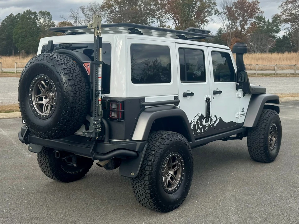 2017 Jeep JK Wrangler - Image 3 of 12