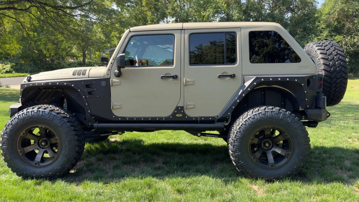 2017 Jeep JK Wrangler - Image 3 of 24