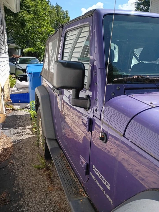 2017 Jeep JK Wrangler - Image 2 of 6