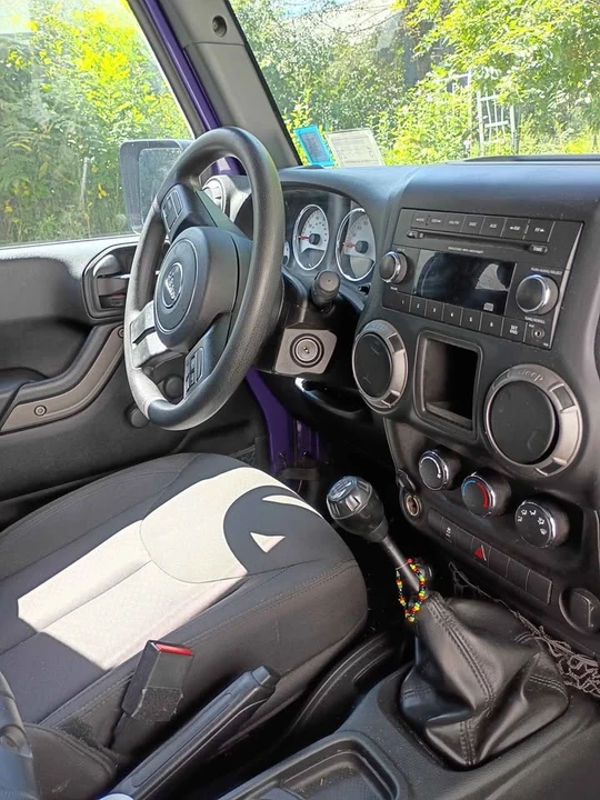 2017 Jeep JK Wrangler - Image 4 of 6