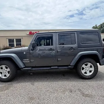 2017 Jeep Wrangler S Sport Utility