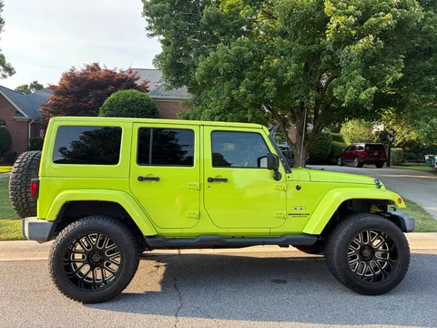 2017 Jeep Wrangler Sahara