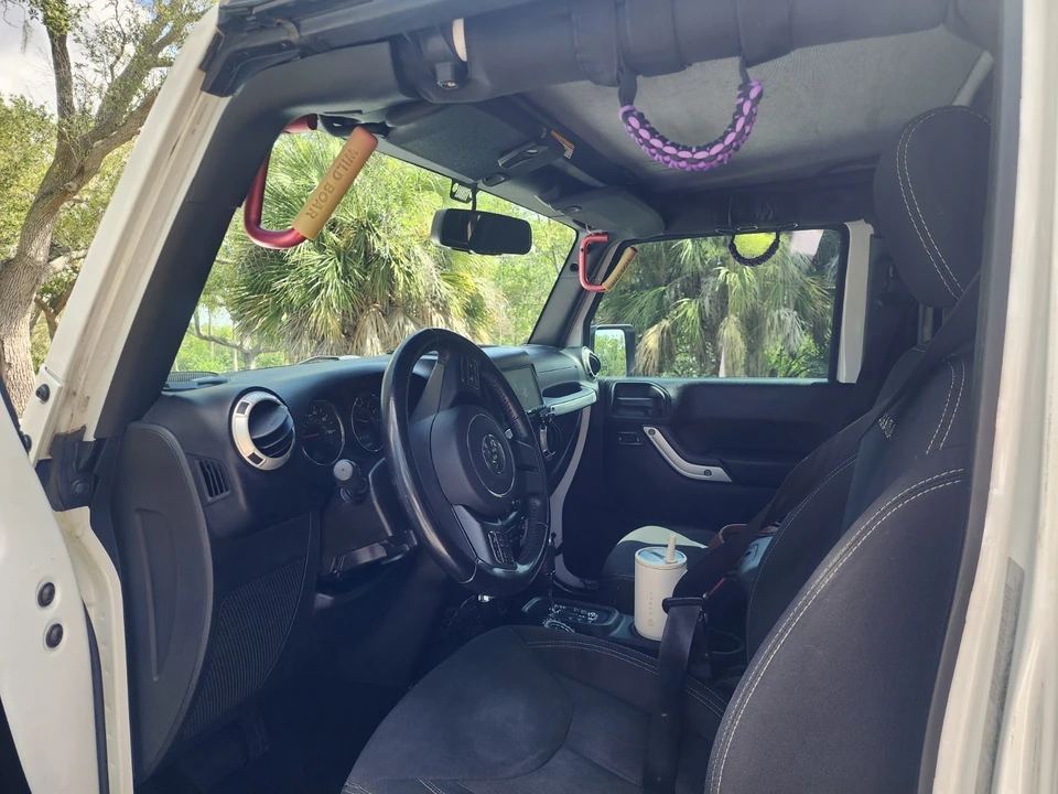 2017 Jeep JK Wrangler - Image 10 of 18