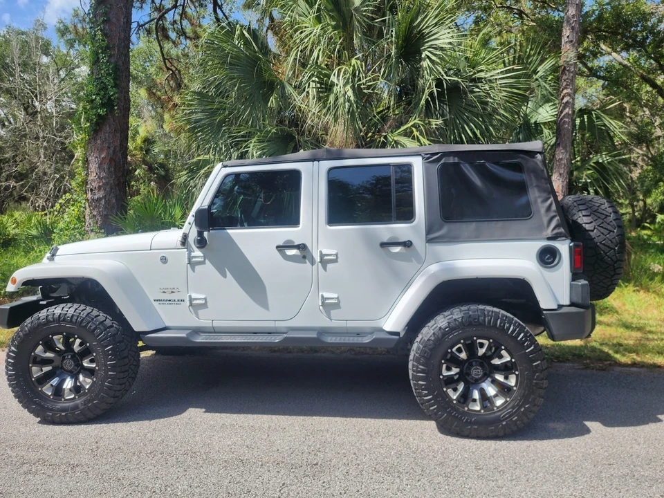 2017 Jeep JK Wrangler - Image 2 of 18