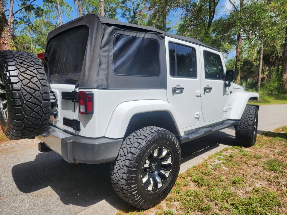 2017 Jeep JK Wrangler - Image 3 of 18
