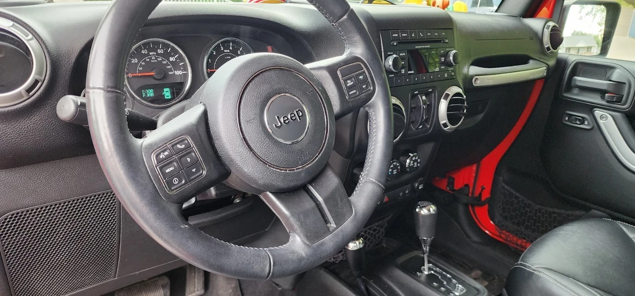 2017 Jeep JK Wrangler - Image 27 of 31