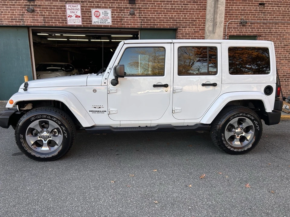2017 Jeep JK Wrangler - Image 2 of 21
