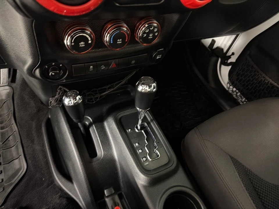 2017 Jeep JK Wrangler - Image 16 of 23