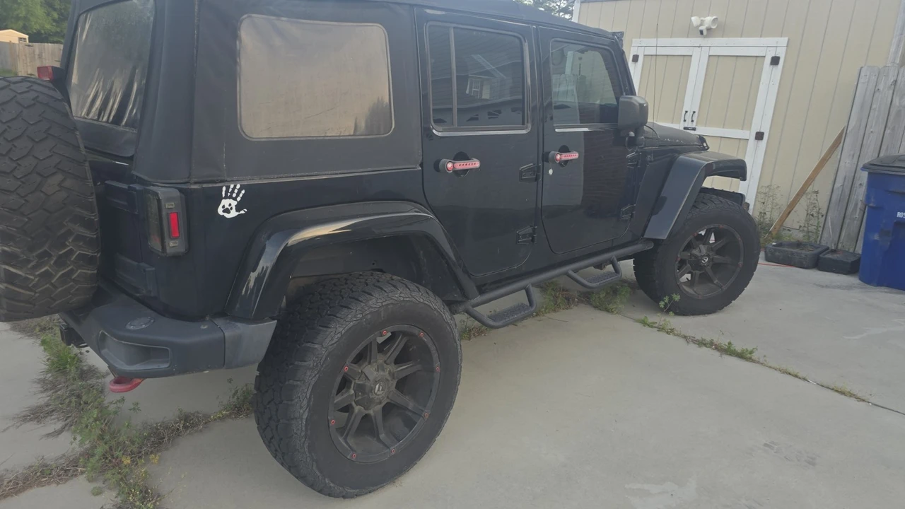 2017 Jeep JK Wrangler - Image 3 of 10